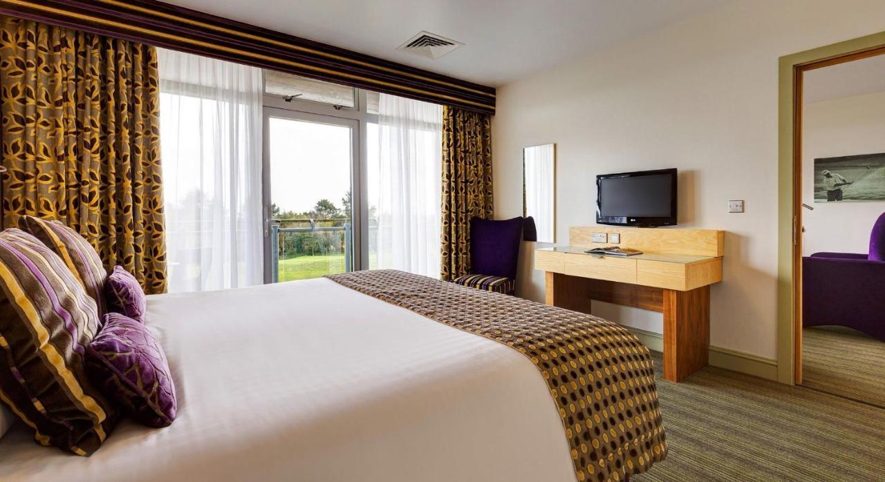 Hotel St Mellion Estate Esterno foto